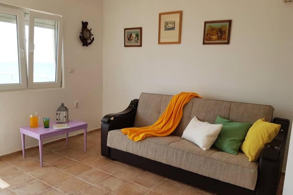 Apartman Aleksandra Ulcinj Exterior foto