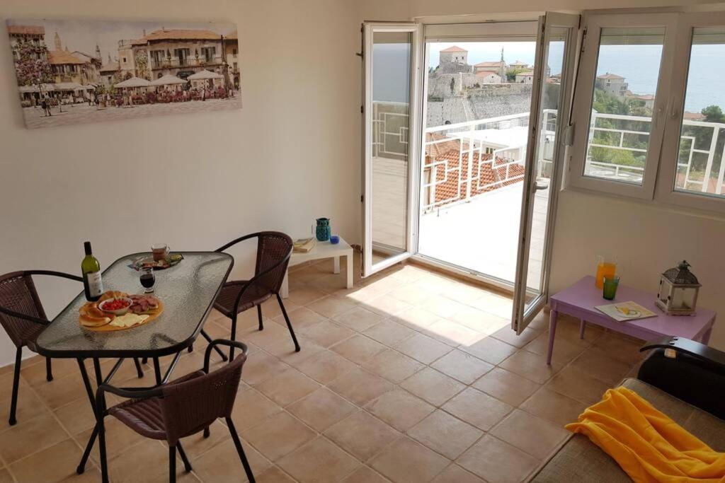 Apartman Aleksandra Ulcinj Exterior foto
